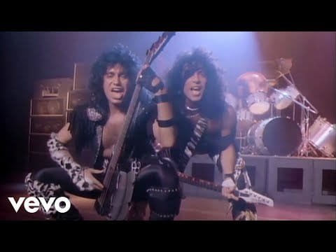 Kiss – Heaven's On Fire