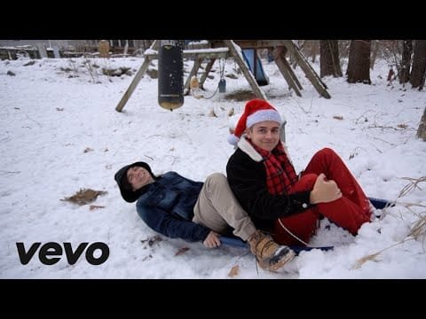 LAST CHRISTMAS I GAVE YOU MY BUSSY (gay parody)