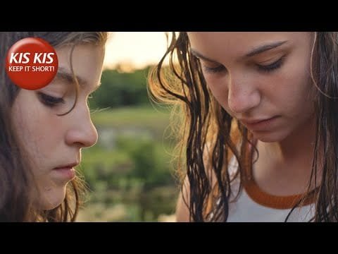 LGBT short film on a girl falling in love with her best friend | "Molt" – by Nathalie Álvarez Mesén