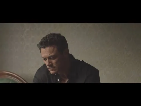 Luke Evans – The First Time Ever I Saw Your Face (Official Video)