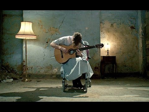 Ren – Hi Ren (Official Music Video)