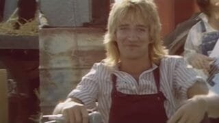 Rod Stewart – Hot Legs (Official Video)