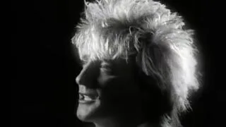 Rod Stewart – Lost in You (Official Video)