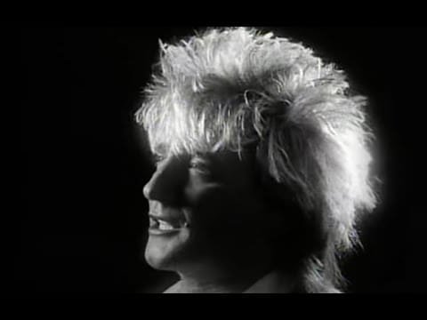 Rod Stewart – Lost in You (Official Video)