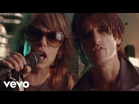 Aerosmith – Fly Away From Here