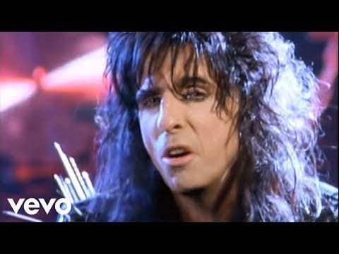 Alice Cooper – Bed of Nails (Video)