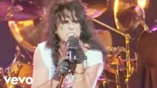 Alice Cooper – No More Mr. Nice Guy (from Alice Cooper: Trashes The World)